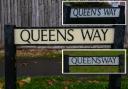 Queen's Way is spelt three different ways on the same roundabout.