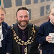 Weston Mayor James Clayton shared a hot chocolate with Ashcombe Primary School pupils.